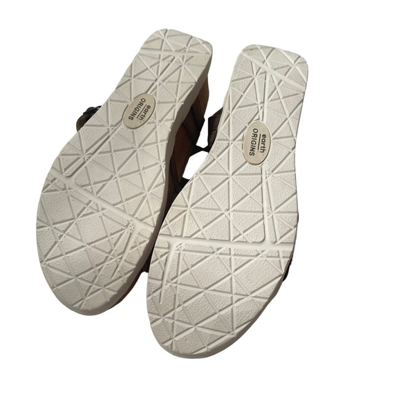 Earth Origins Sandals Tan & Brown Wedge            Size 11M NWOT - Picture 4 of 5
